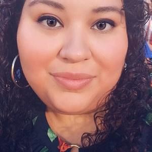 Meet your Posher, Gloria